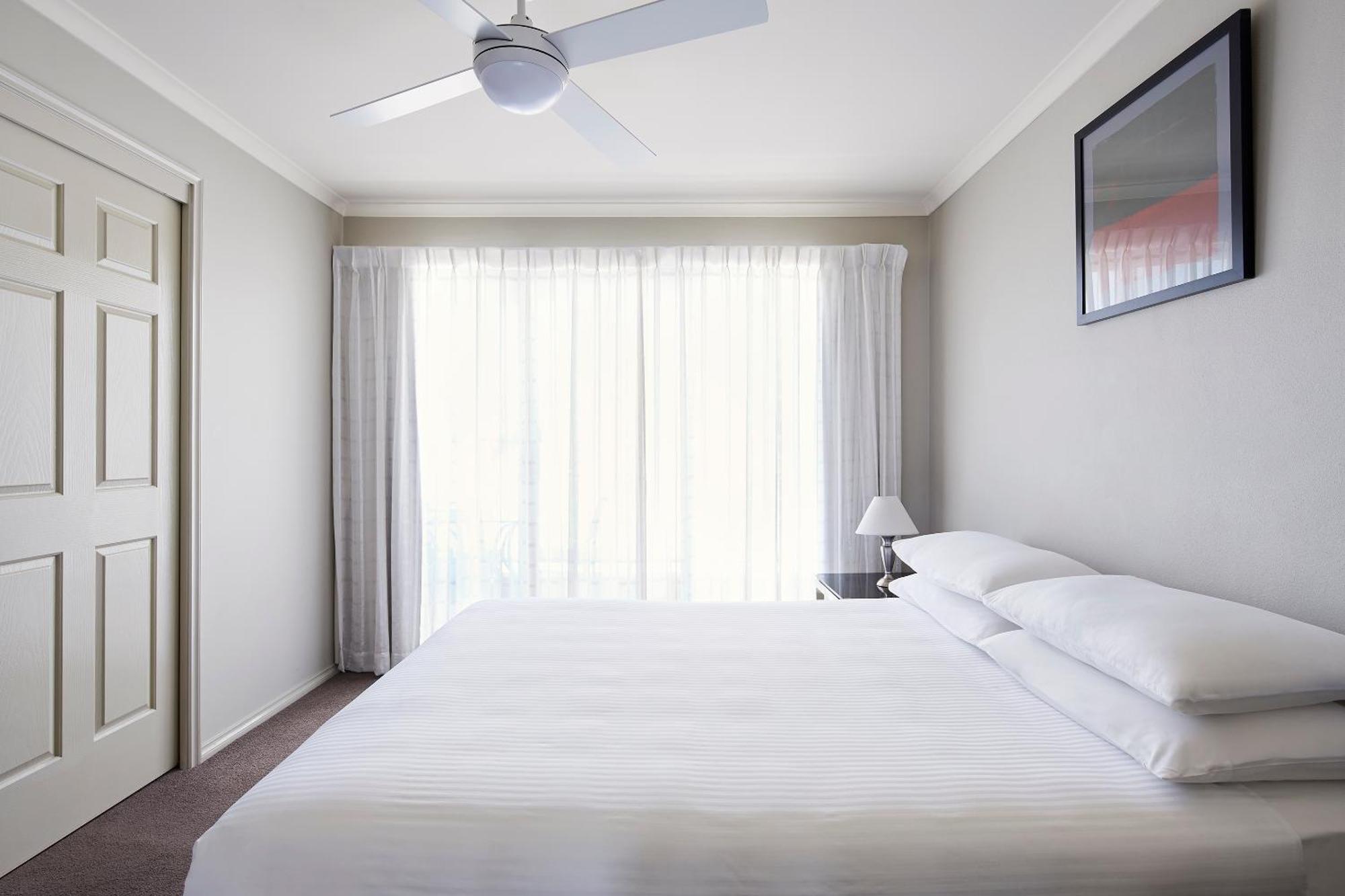 Pinnacle Apartments Canberra Bagian luar foto