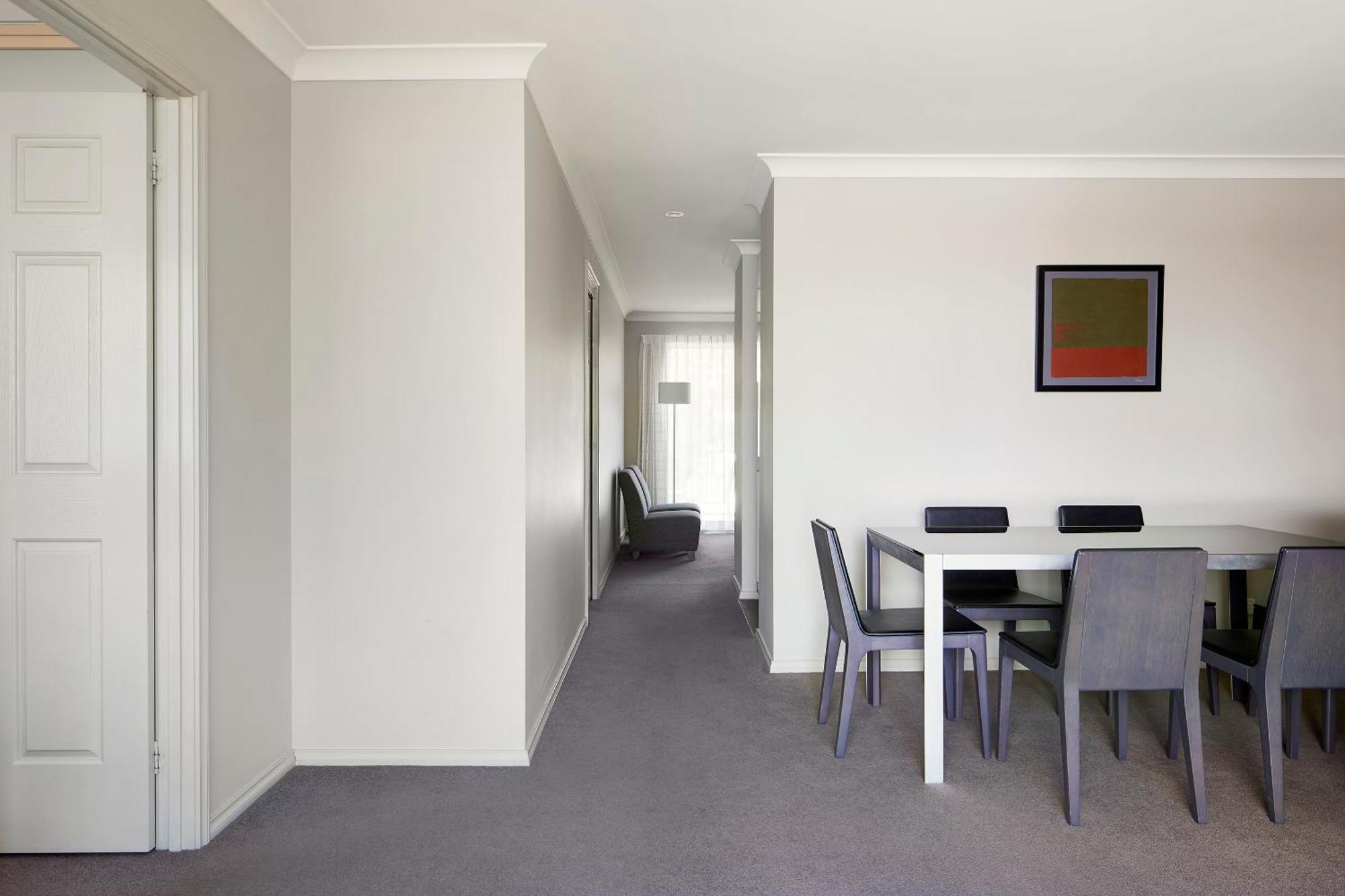 Pinnacle Apartments Canberra Bagian luar foto