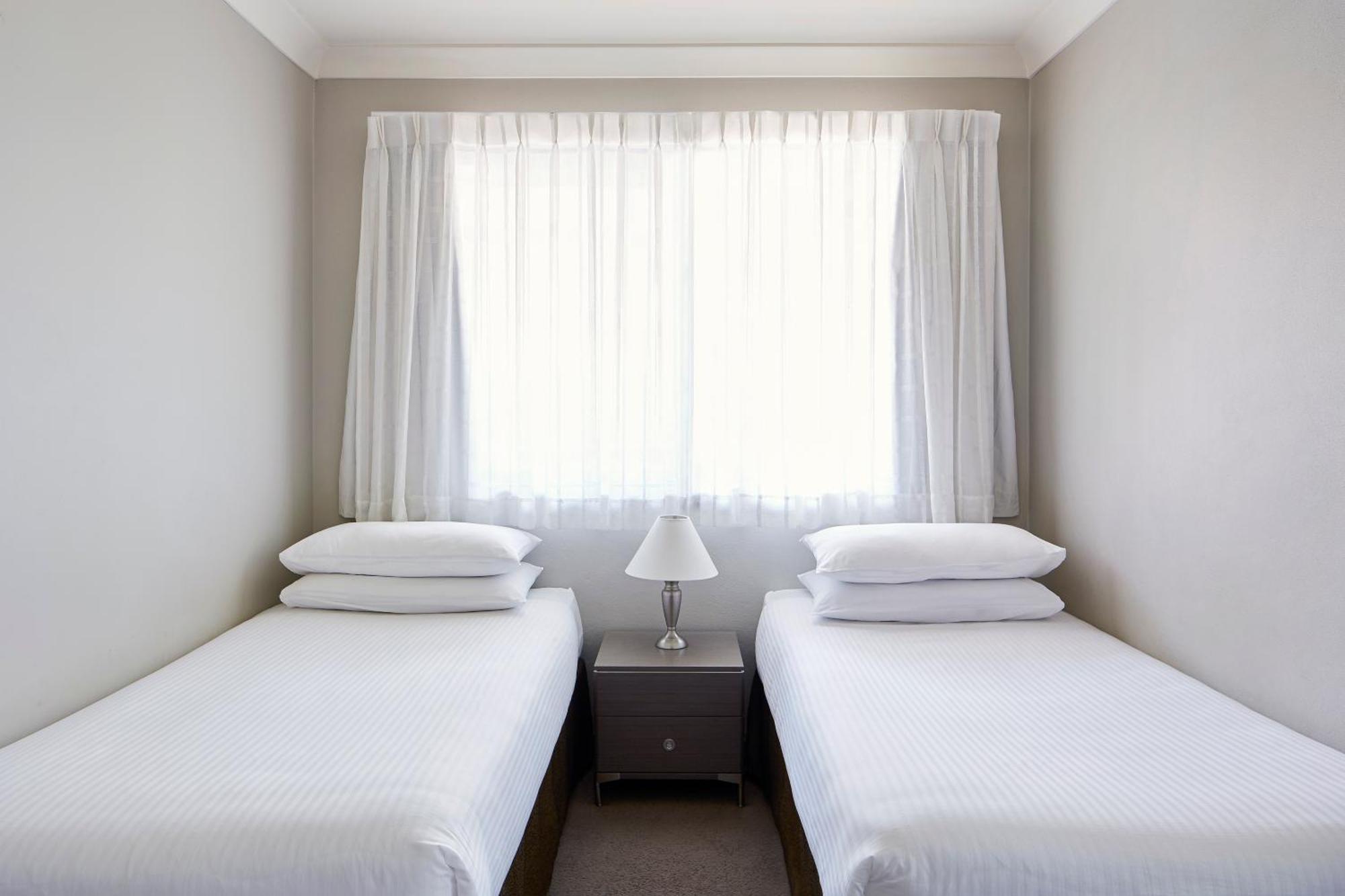 Pinnacle Apartments Canberra Bagian luar foto