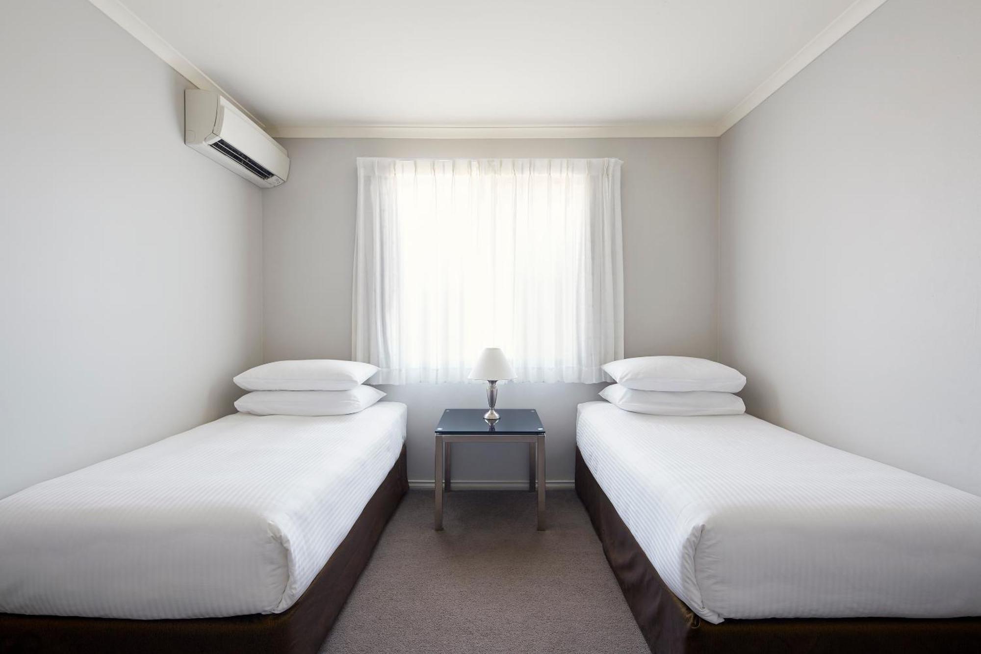 Pinnacle Apartments Canberra Bagian luar foto