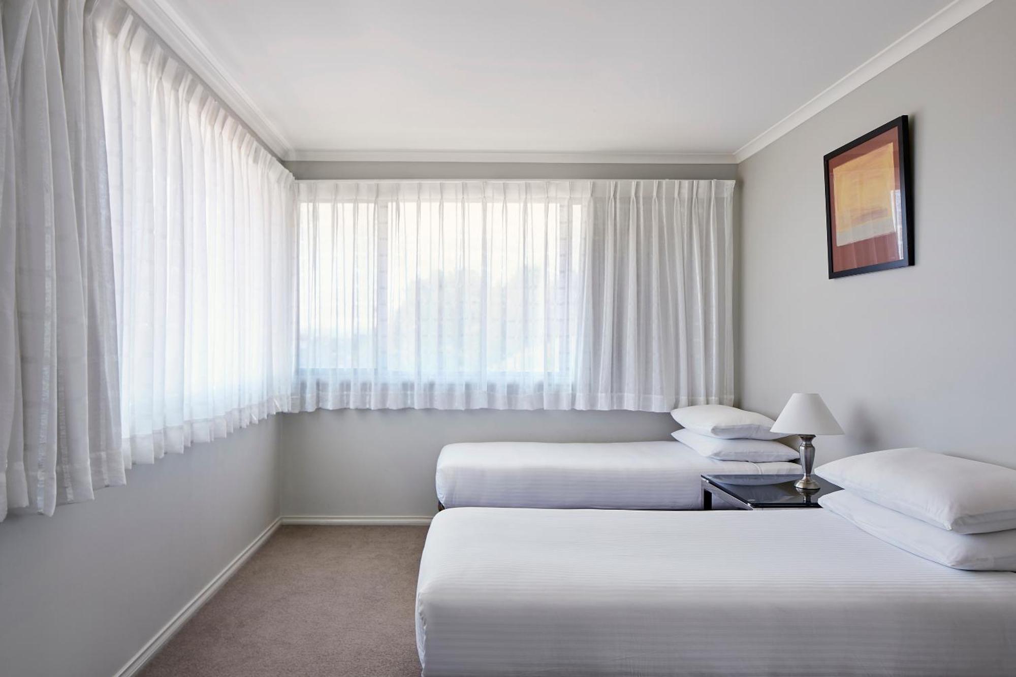 Pinnacle Apartments Canberra Bagian luar foto